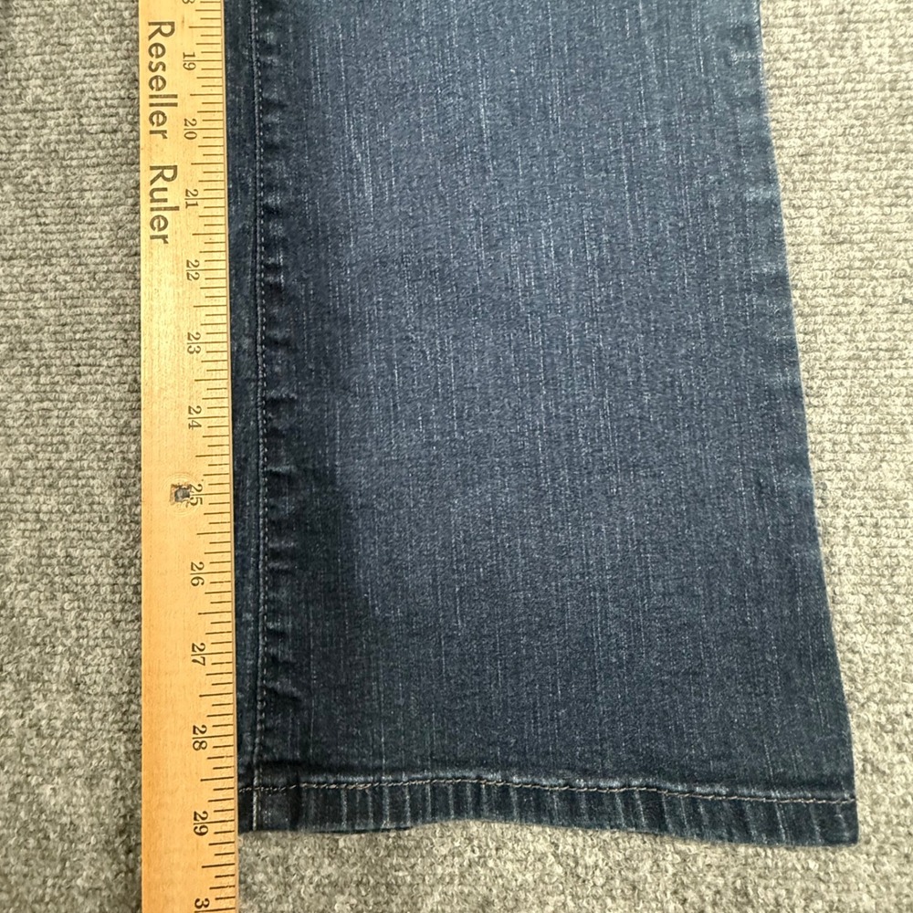 Levis Perfectly Slimming Boot Cut 512 Jeans Dark Wash Denim 8 Stretch Retro Chic - Picture 8 of 11